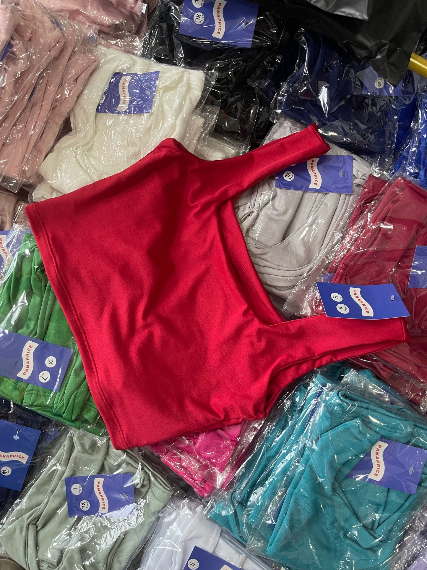 CROP TOP BASICO