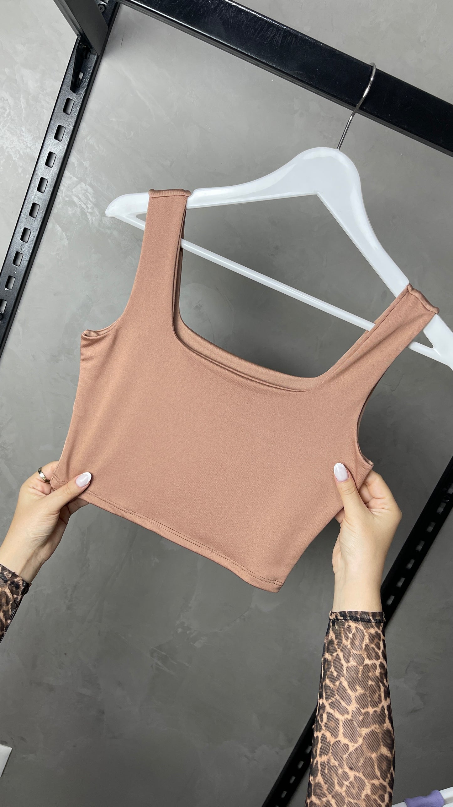 CROP TOP BASICO