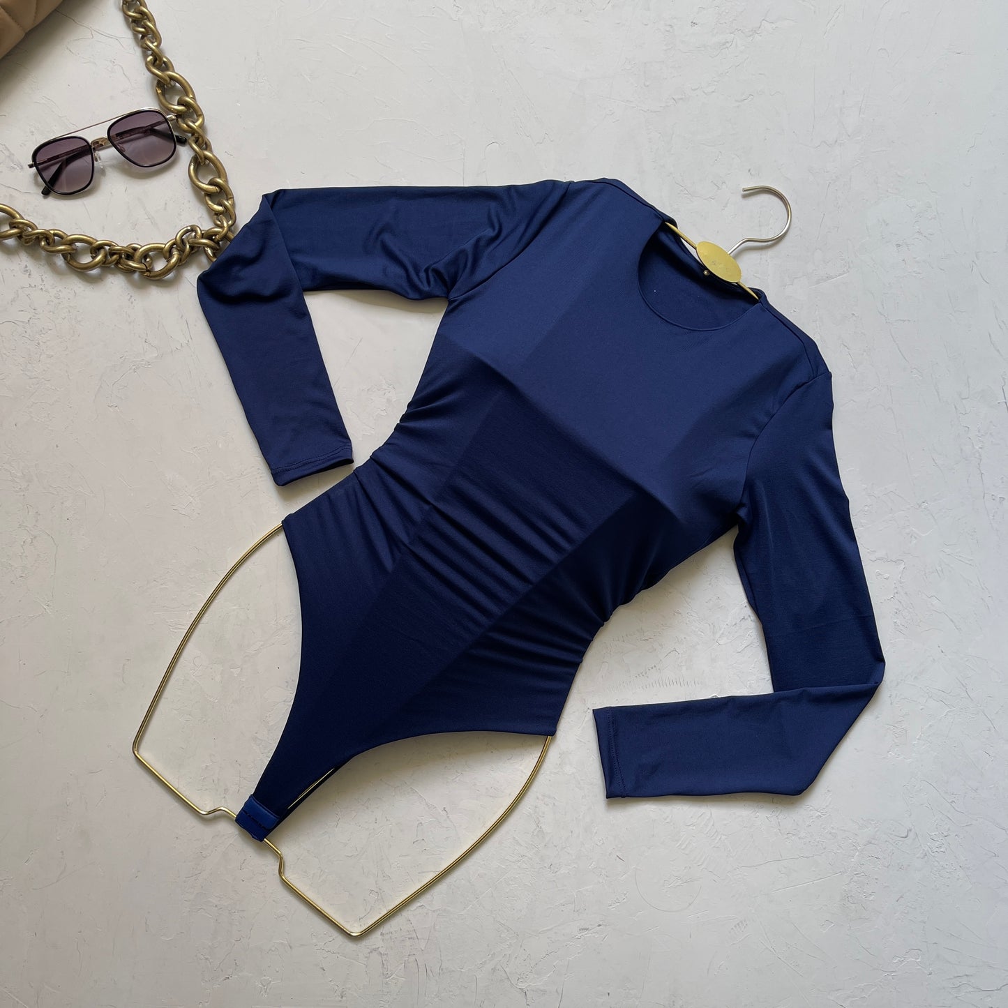 Body manga larga cuello redondo