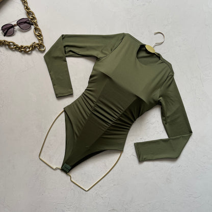 Body manga larga cuello redondo